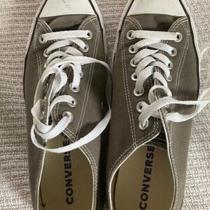 Converse low rise sneakers, like new, gray/white.